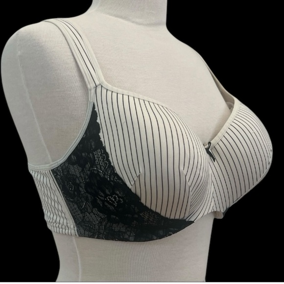 CACIQUE Striped Black and Cream Bra - Picture 5 of 7